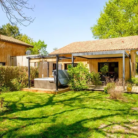 Avec Jacuzzi Et Pétanque - 6 Pers. - Fr-1-877-22 Chalet