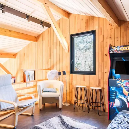 Avec Jacuzzi Et Petanque - 6 Pers. - Fr-1-877-22 Alpstuga *